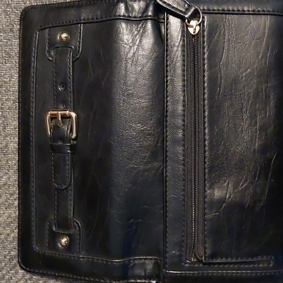 Black Fiorelli Wallet - Picture 3 of 4